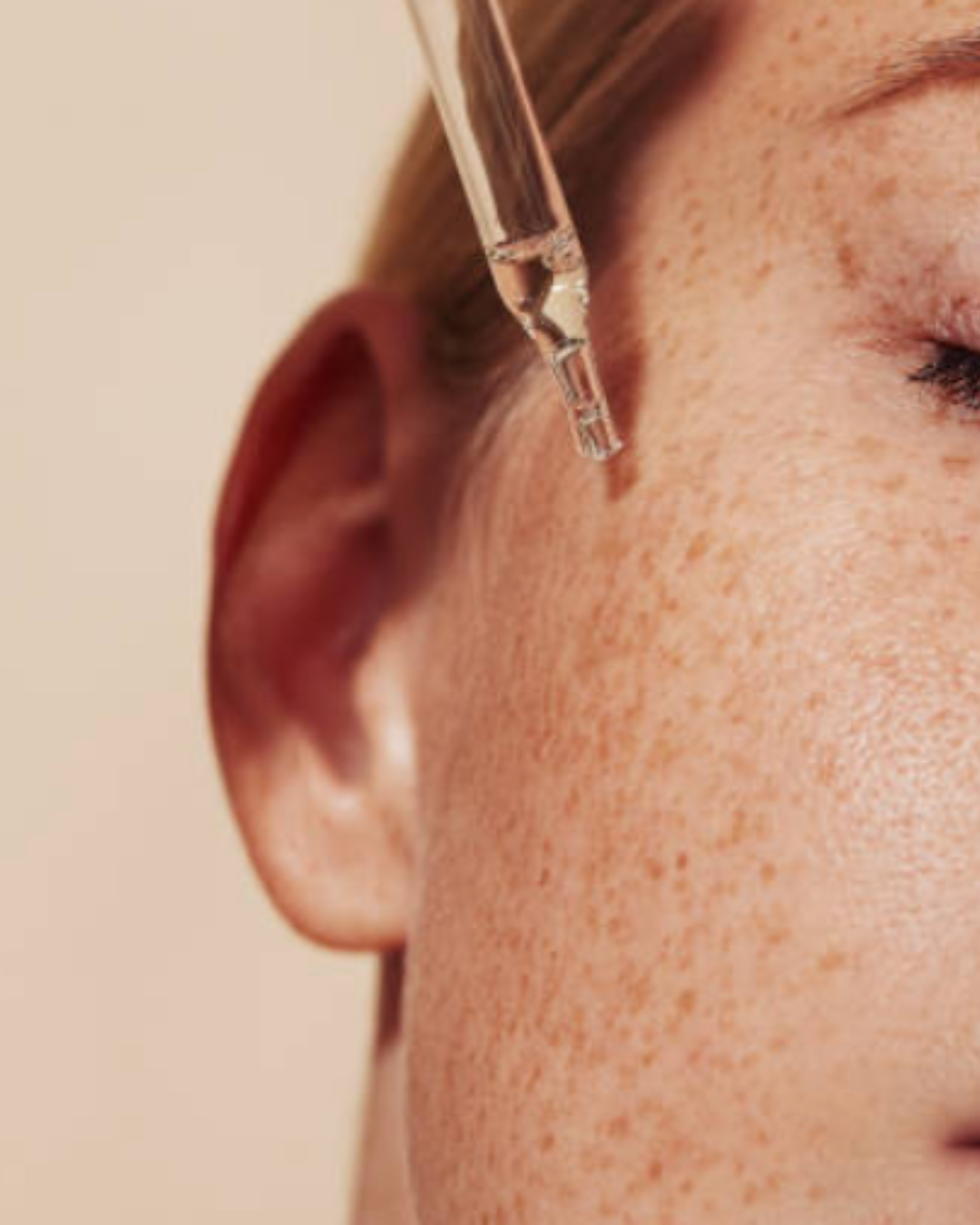 Fragrance in Skincare: The Ingredient Nobody Can Agree On