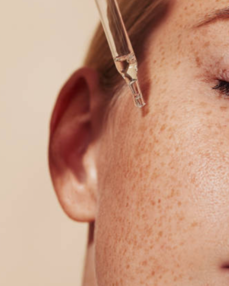 Fragrance in Skincare: The Ingredient Nobody Can Agree On
